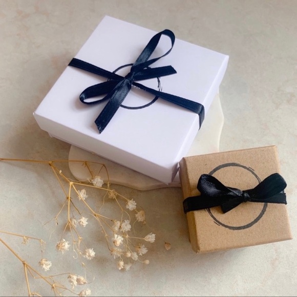 Buddha Necklace | 18k Gold Filled - Picture 8 of 8